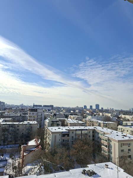 Lacul Tei, Maica Domnului aproape Parcul Circului